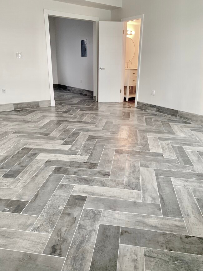 1525 Pennsylvania Ave unit 12, Miami Beach, FL 33139 - photo 5