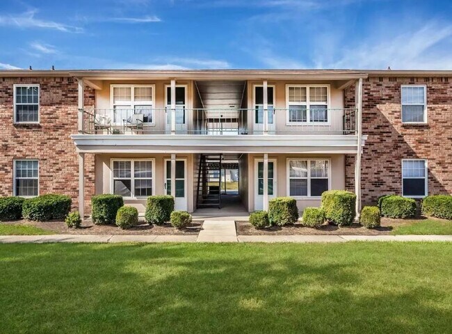 The Sycamores, Indianapolis, IN 46227 - photo 7