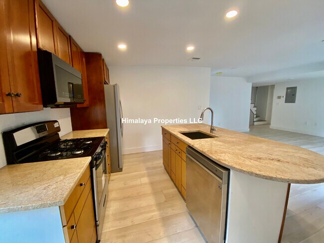 10 Ward St, Boston, MA 02127 - photo 3