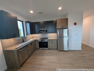 199 Gardner St Unit 413, Boston, MA 02132