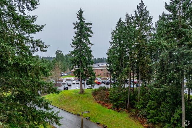 Aerial view of the drive into Doris Stahl Junior High School.