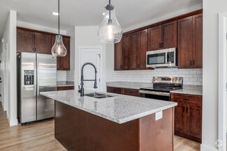 3804 S York Ave, Springfield, MO 65807