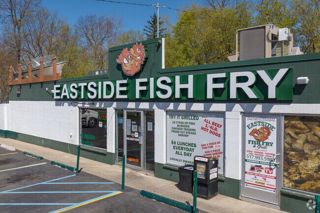 Eastside Fish Fry draws locals with classic fish and deep-fried desserts.