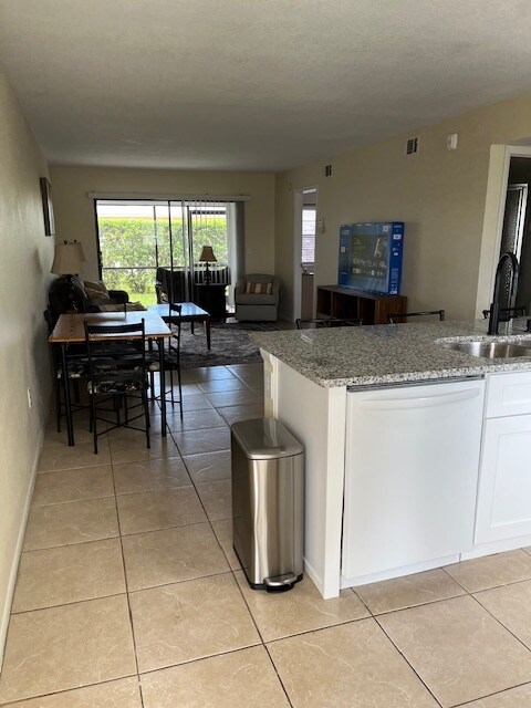 26485 Rampart Blvd unit E2, Punta Gorda, FL 33983 - photo 6