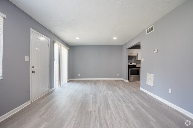 2BR, 1.5BA - 1,050 SF