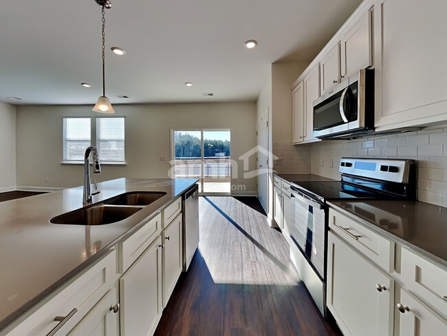 110 Anthurium Dr, Summerville, SC 29486 - photo 3