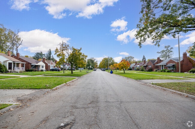 A peaceful oasis located in the Holcomb Community.