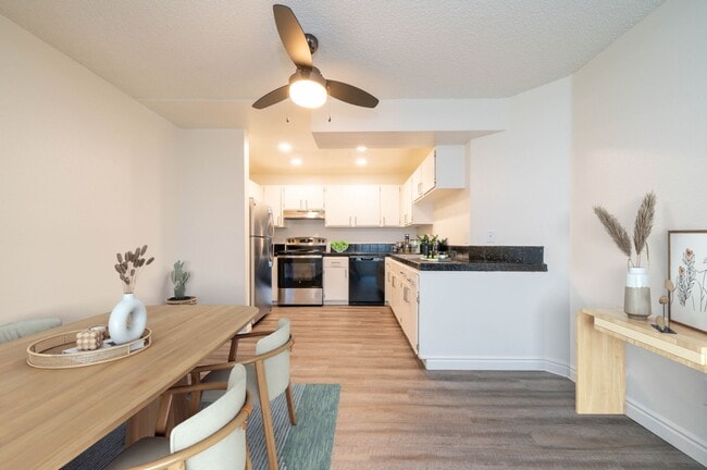 Casa De Flores, San Ysidro, CA 92173 - photo 3