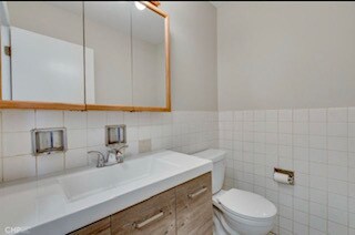 6970 N Ashland Ave unit 2C, Chicago, IL 60626 - photo 7