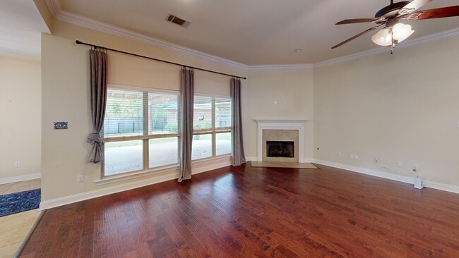 911 Woodsprings Ct, Covington, LA 70433 - photo 2