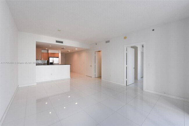 Avenue on Brickell unit 2607, Miami, FL 33131 - photo 6