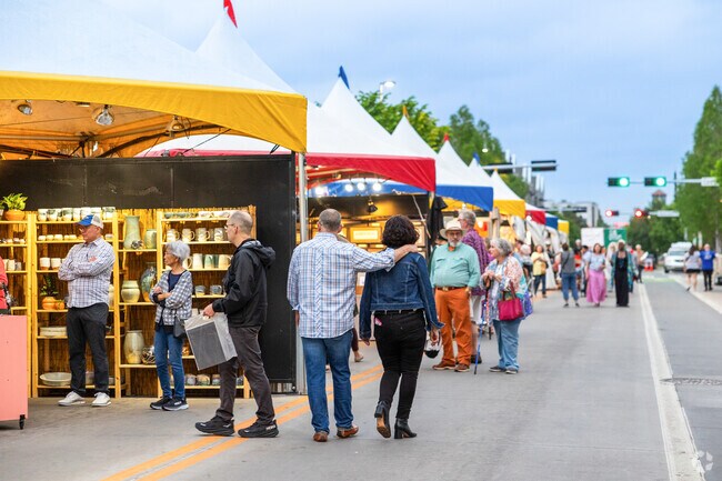Festival of the Arts brings food and fine art to downtown near Arts District.