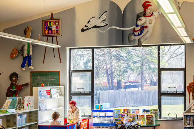 Bridgeport Public Library has a vibrant children's department just south of Coulter.