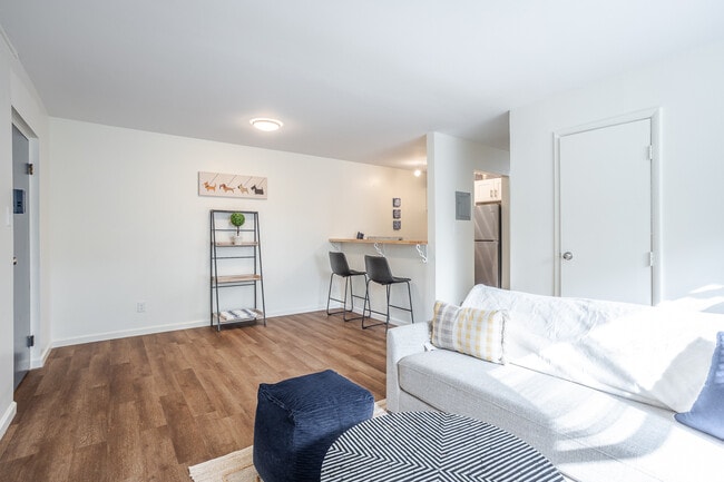 3619 Clarion Avenue, Cincinnati, OH 45207 - photo 3