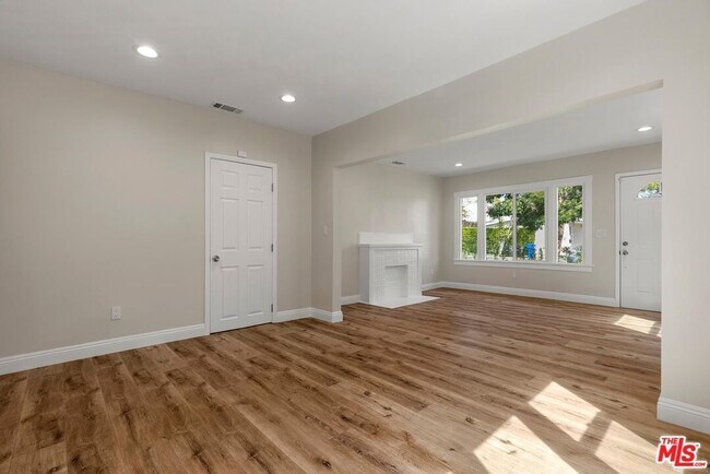 747 N Wilton Place unit 747, Los Angeles, CA 90038 - photo 7