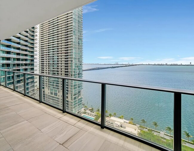GranParaiso unit 2005, Miami, FL 33137 - photo 6