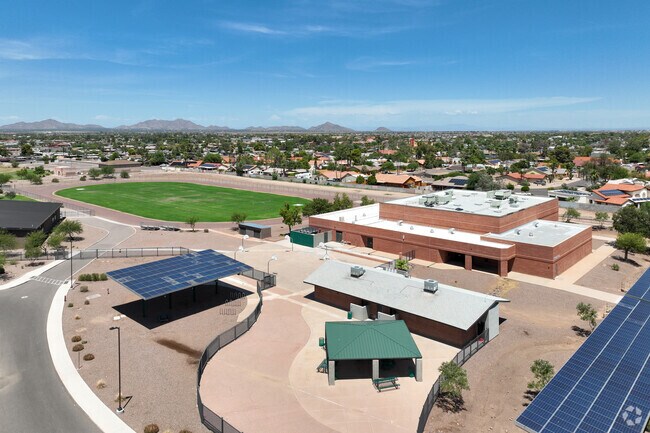 Saguaro Elementary in Casa Grande offers facilities for athletics.