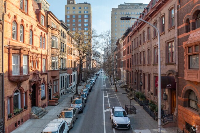 Stately historic townhouses are the most common home type found in Rittenhouse.