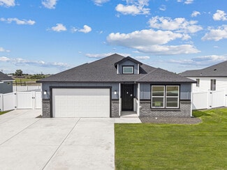4736 W Thrush St, Moses Lake, WA 98837