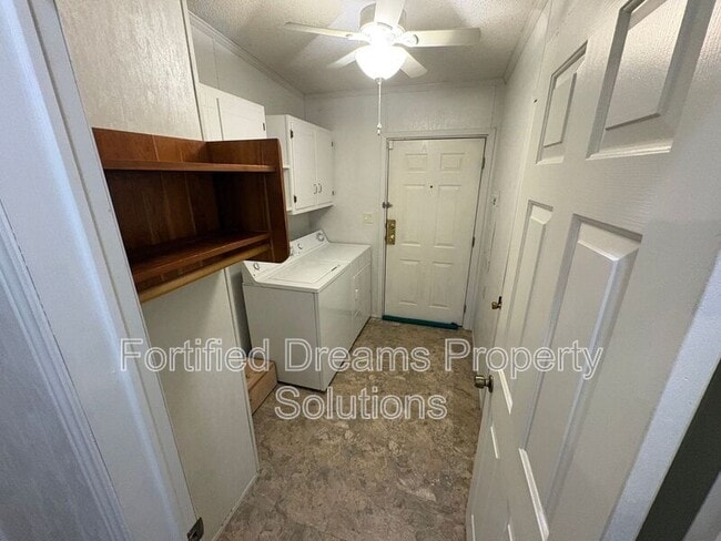 1980 Bethania-Rural Hall Rd, Winston-Salem, NC 27106 - photo 3