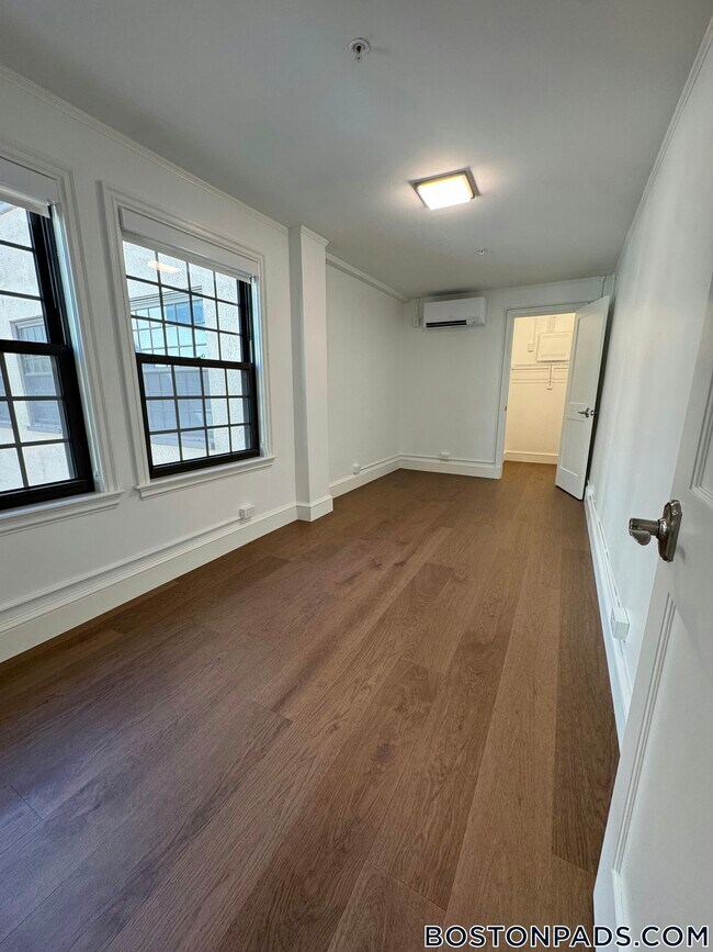 1200 Massachusetts Ave unit 310, Cambridge, MA 02138 - photo 6