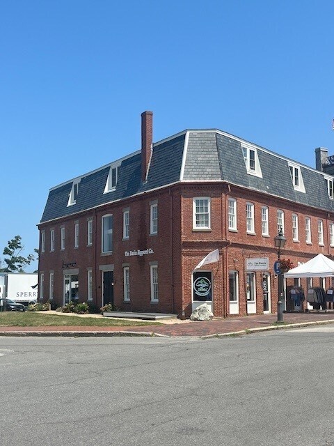 19 Water St unit 1, Newburyport, MA 01950 - photo 2