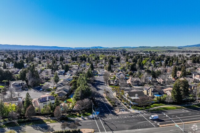 Wagner Farms offers a cozy suburban lifestyle in Livermore.