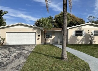 10321 SW 156th St, Miami, FL 33157