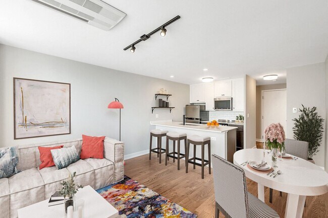 5940 N Sheridan Rd unit 704,, Chicago, IL 60660 - photo 2