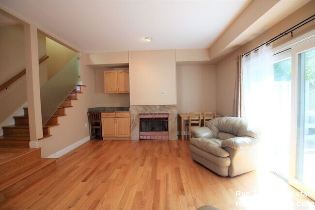 50 Undine Rd, Brighton, MA 02135 - photo 5