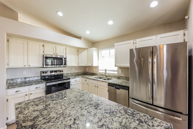 6925 E Laguna Azul Ave, Mesa, AZ 85209 - photo 7