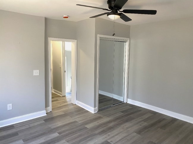 4310 Ridgewood Ave, Baltimore, MD 21215 - photo 5