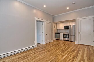 30 Walnut St Unit 2, Quincy, MA 02171
