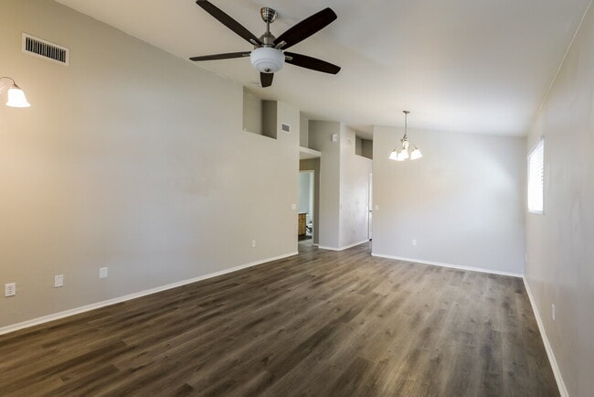 6898 W Quailwood Way, Tucson, AZ 85757 - photo 3