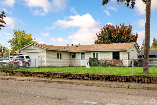 Ranch homes are plentiful in Independence.