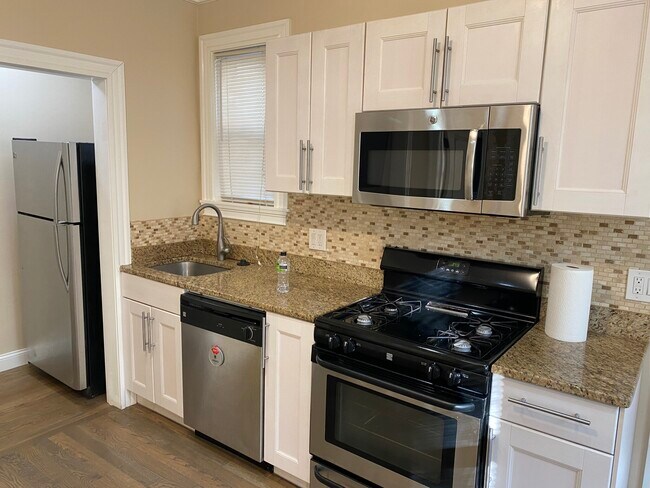 8 Buckley Ave, Jamaica Plain, MA 02130 - photo 2