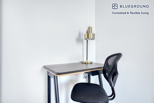 1924 8th St NW unit FL5-ID311, Washington, DC 20001 - photo 4