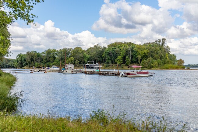 Little Hurricane Boat Ramp is a great place to enjoy the Ohio River near Audubon-Bon Harbor.