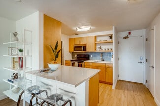 1590 Yates St, Denver, CO 80204