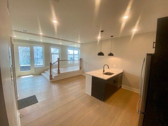 379 Somerville Ave unit 3, Somerville, MA 02143 - photo 6