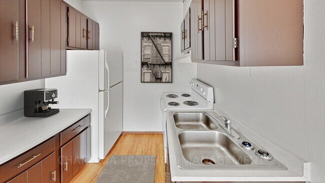 Cedar House Apartments, Sioux Falls, SD 57103 - photo 6