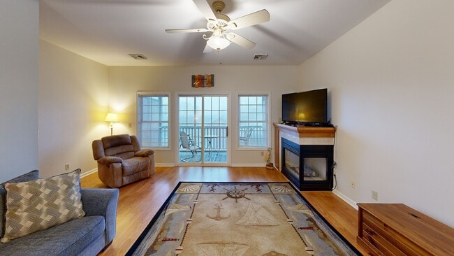 108 Legends Ln, Lakeside Marblehead, OH 43440 - photo 2