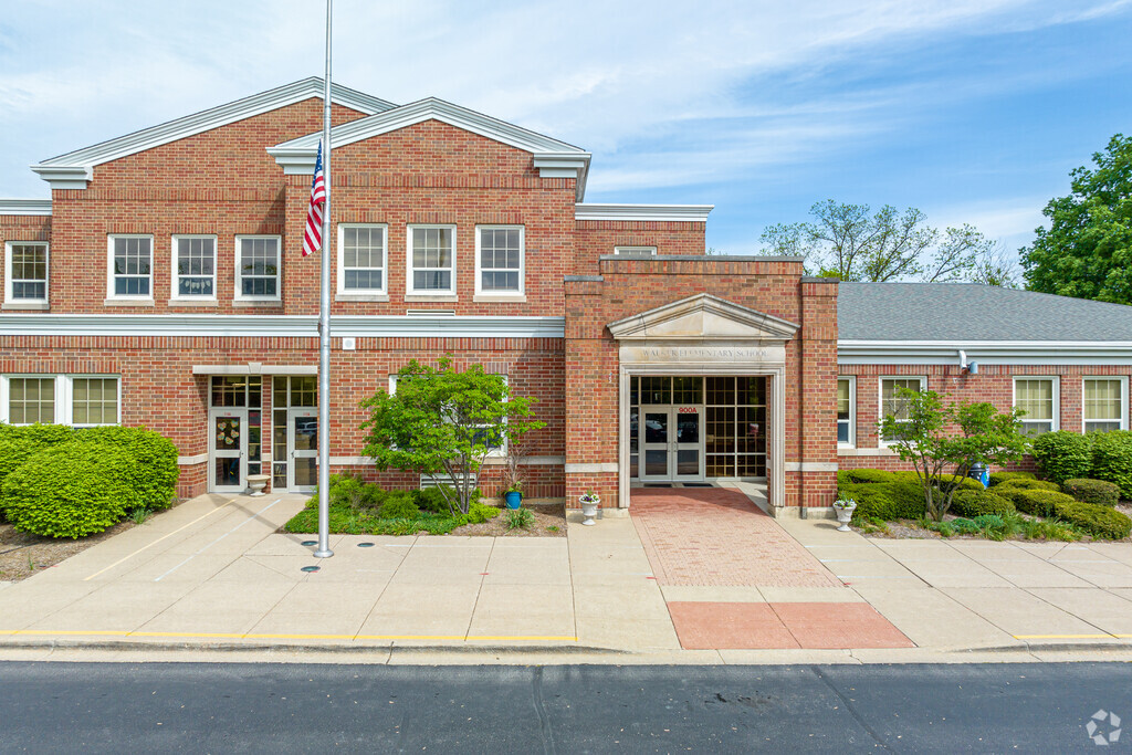 Residents of Clarendon Hills love that Walker students are eager to learn and to make a positive difference in their community.