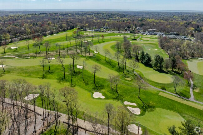 The Country Club of New Canaan is a stunning property right off of Smith Ridge Road.