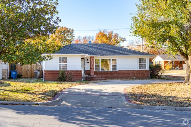 Sonoma-Midtown has many newly remodeled bungalows.