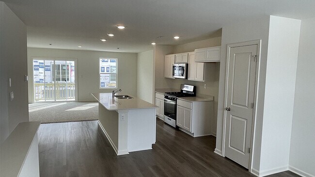 6550 Linden E unit A, Wonder Lake, IL 60097 - photo 4