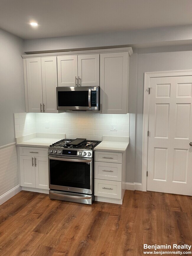 3 Alton Place, Brookline, MA 02446