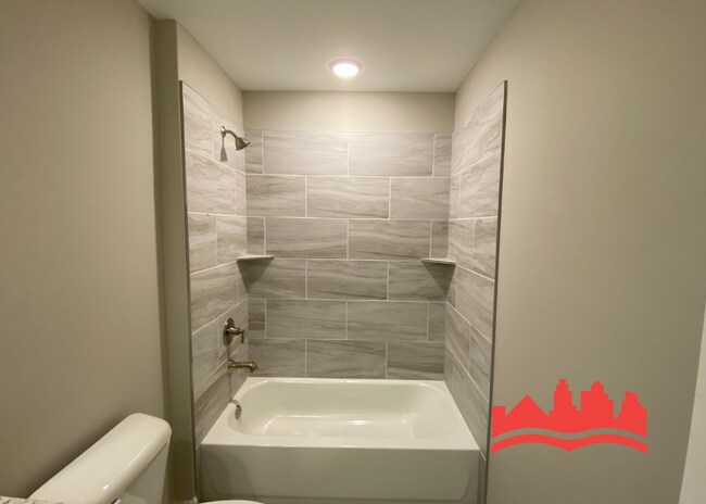 4227 Tutwiler Ave, Memphis, TN 38122 - photo 4