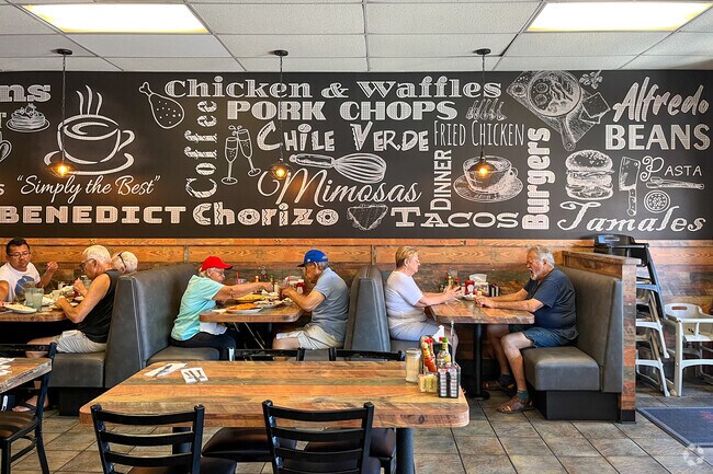 Step into Brandon's Diner in Alta Loma and immerse yourself in a cozy ambiance.