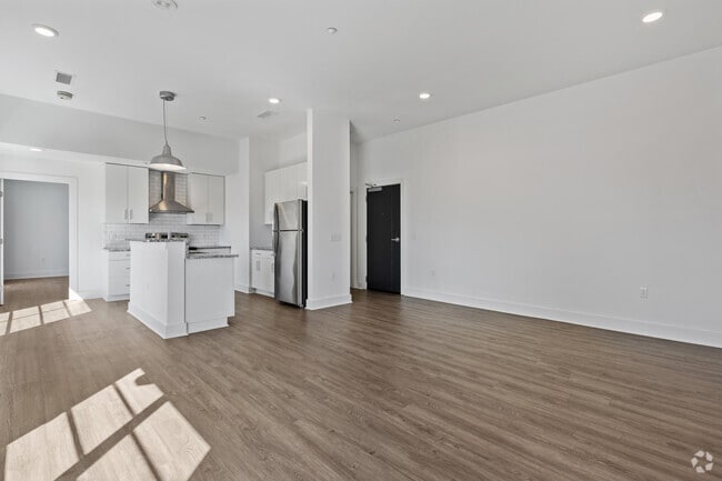 Kress on Dexter, Montgomery, AL 36104 - photo 6